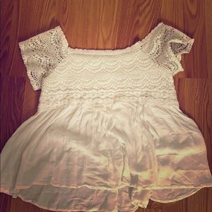 White flowy dress shirt, never worn before.